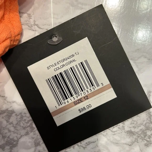 NWT! Ellen Tracy One Piece Swimsuit - Picture 4 of 10